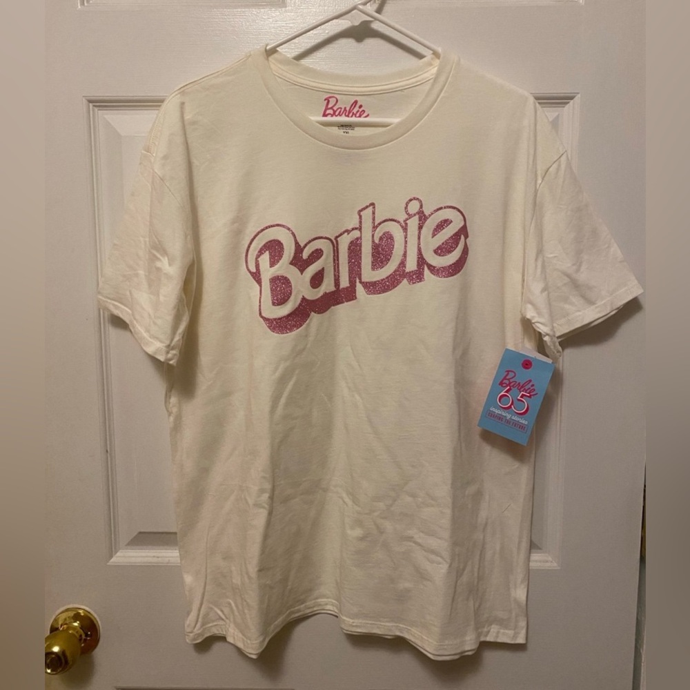 Barbie t-shirt juniors size xxl/19